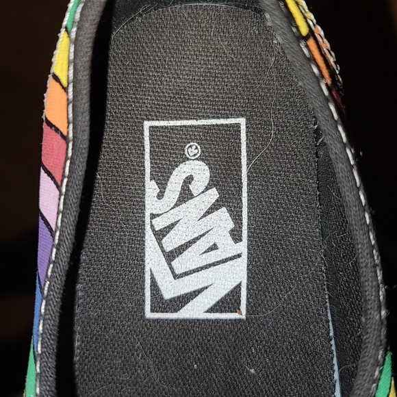 EUC Like new Van's men's size 4.5 or women's size 6 0 super cute!!! - Picture 3 of 6